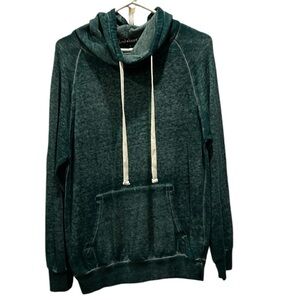 Derek Heart boxy turtleneck